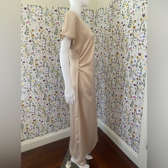 DAZY Neutral Beige Maxi Dress with Ruched Sleeves Size XL (US 6 measurements) - Picture 2 of 11
